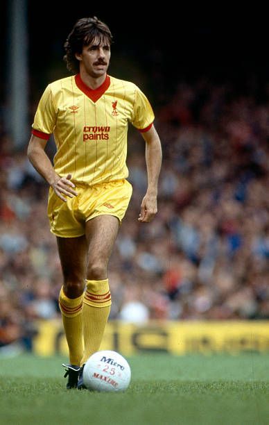 Liverpool 1981 - 1984 Away Jersey