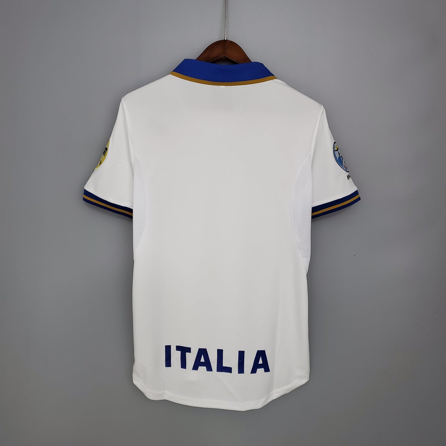 Italy 1996 Away Jersey