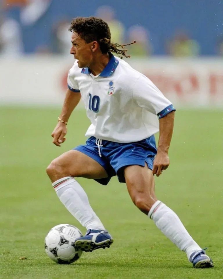 Italy 1994 Away Jersey