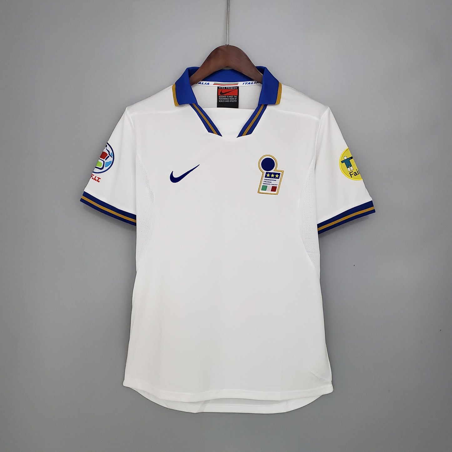 Italy 1996 Away Jersey