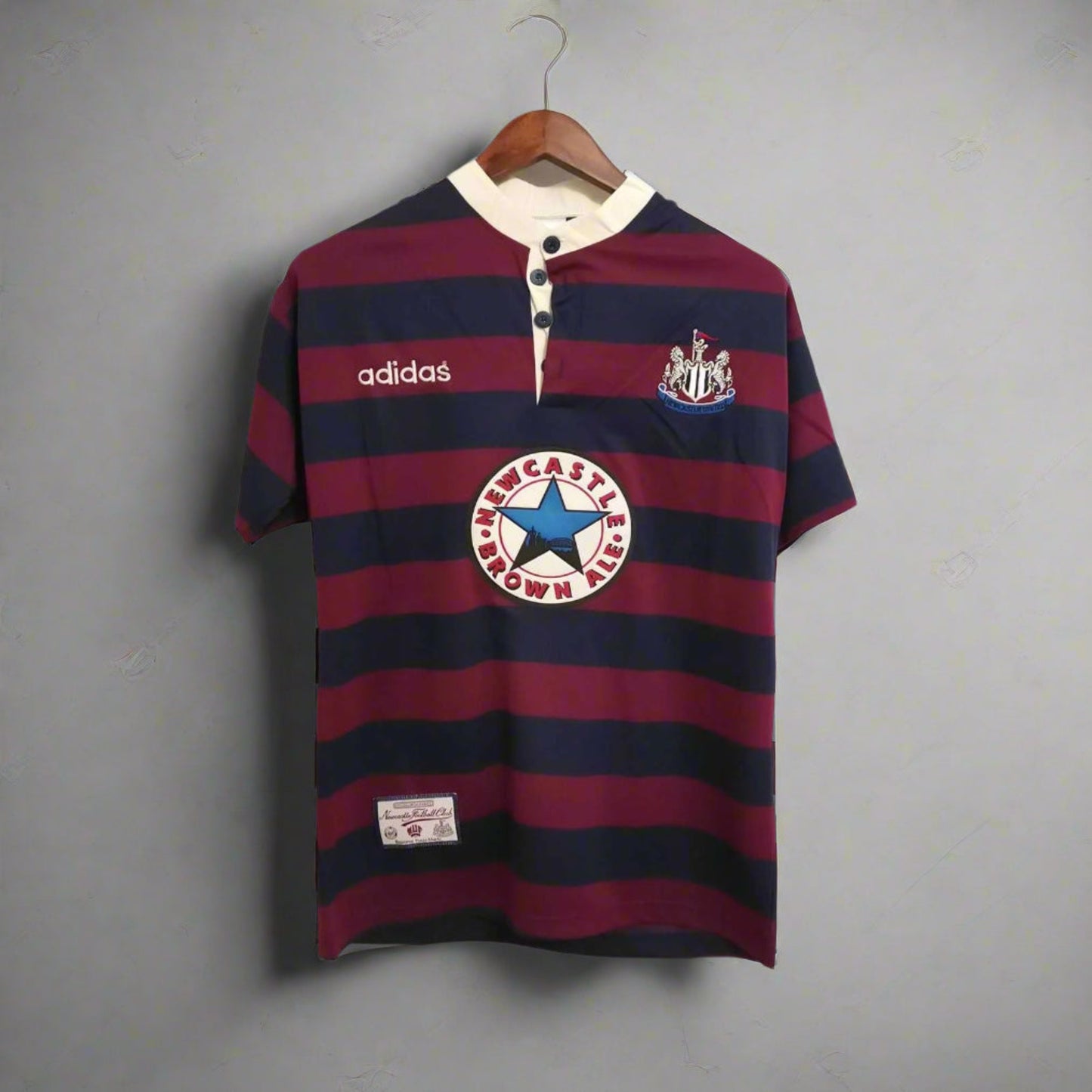 Newcastle United 1995 - 1997 Away Jersey