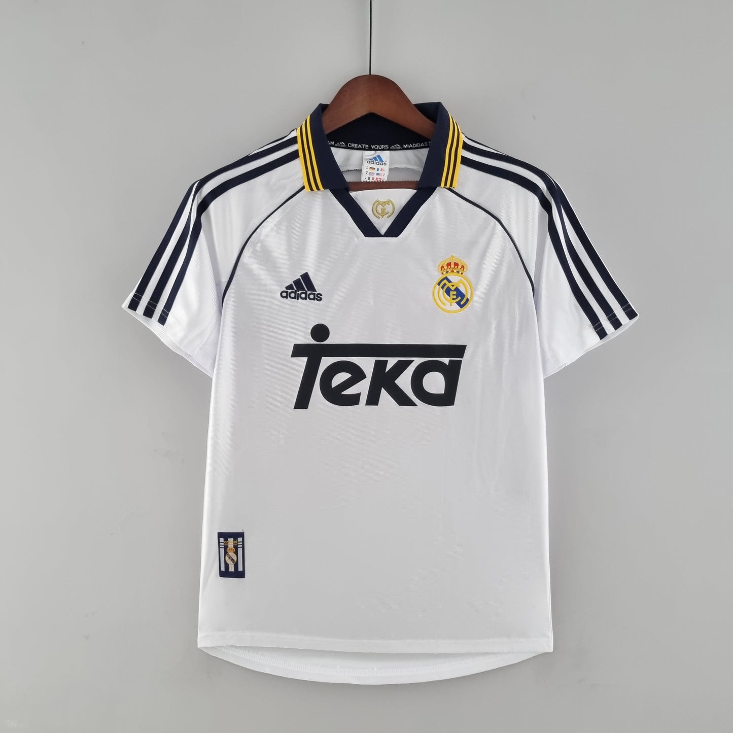 Real Madrid 00/01 Home Jersey
