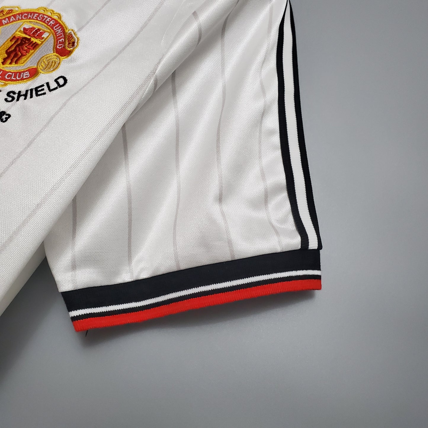 Manchester United 1983 Charity Shield Short Sleeve Jersey