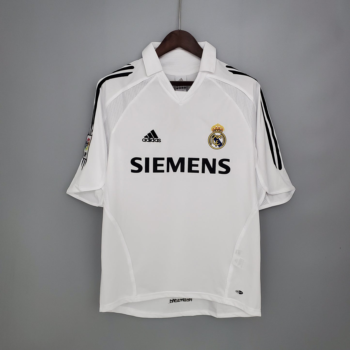 Real Madrid 05/06 Home Jersey