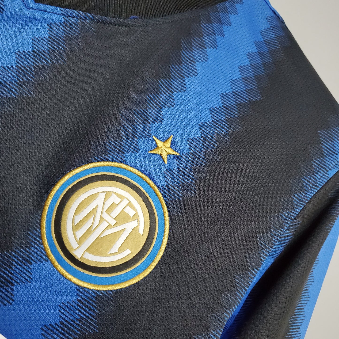 Inter Milan 10/11 Long Sleeve Jersey