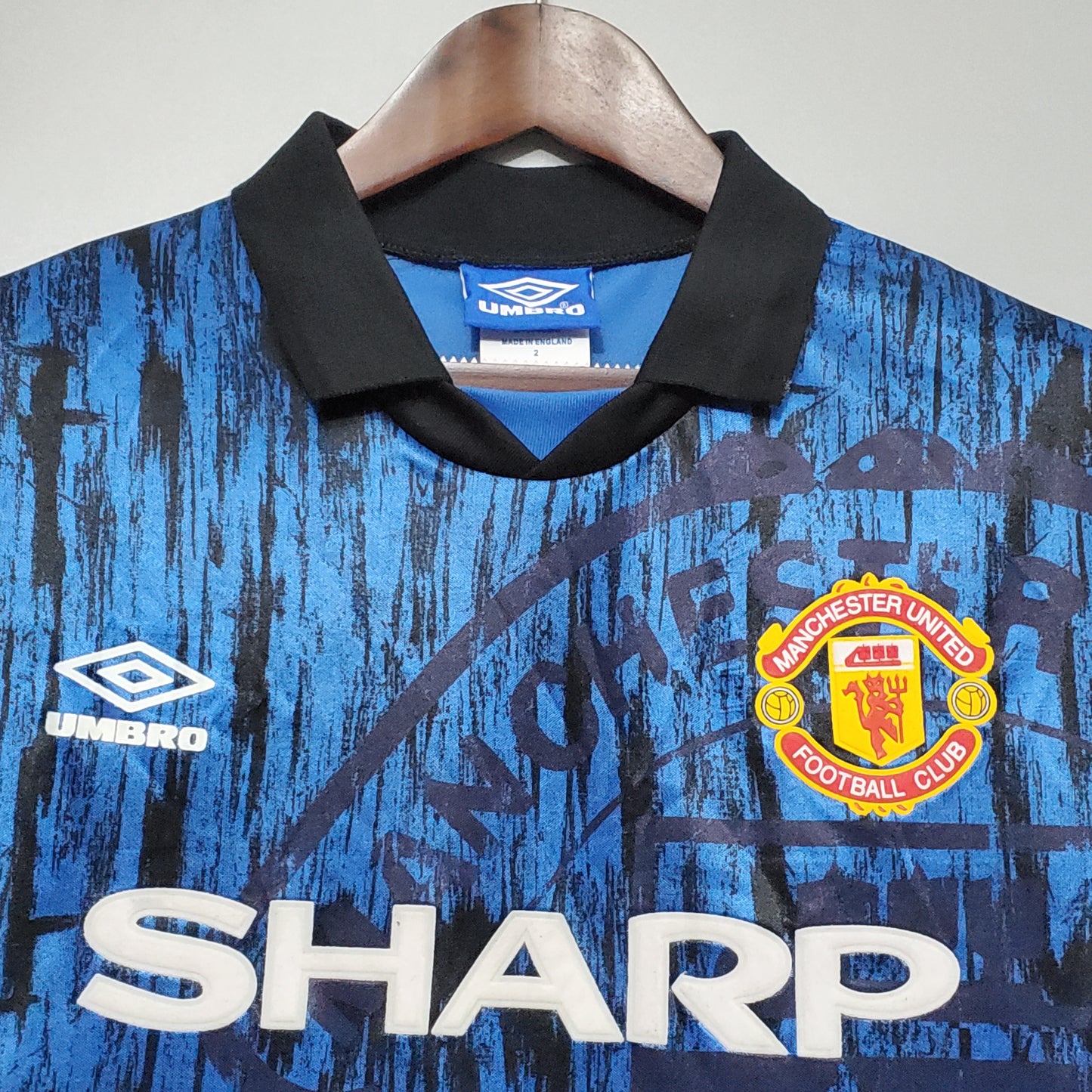 Manchester United 1992 - 1993 Away Jersey