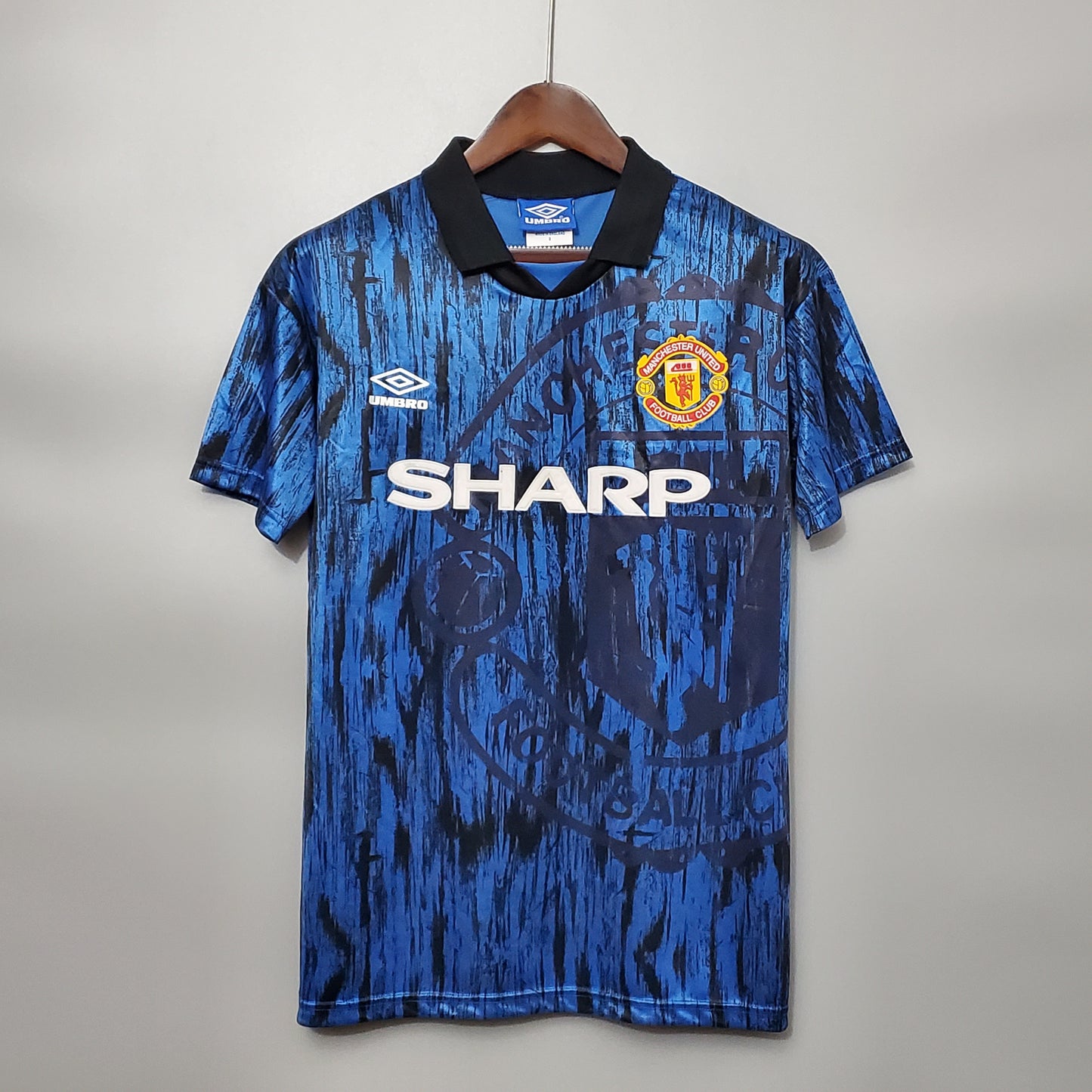 Manchester United 1992 - 1993 Away Jersey