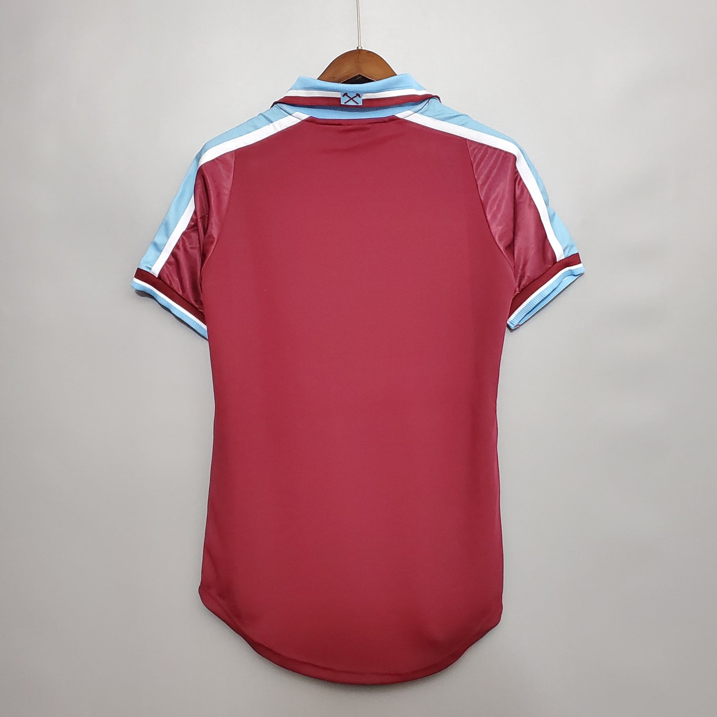 Retro Football Classics West Ham United 99/00 Home Jersey