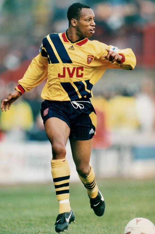 Retro Football Classic Arsenal 93/94 Away Jersey