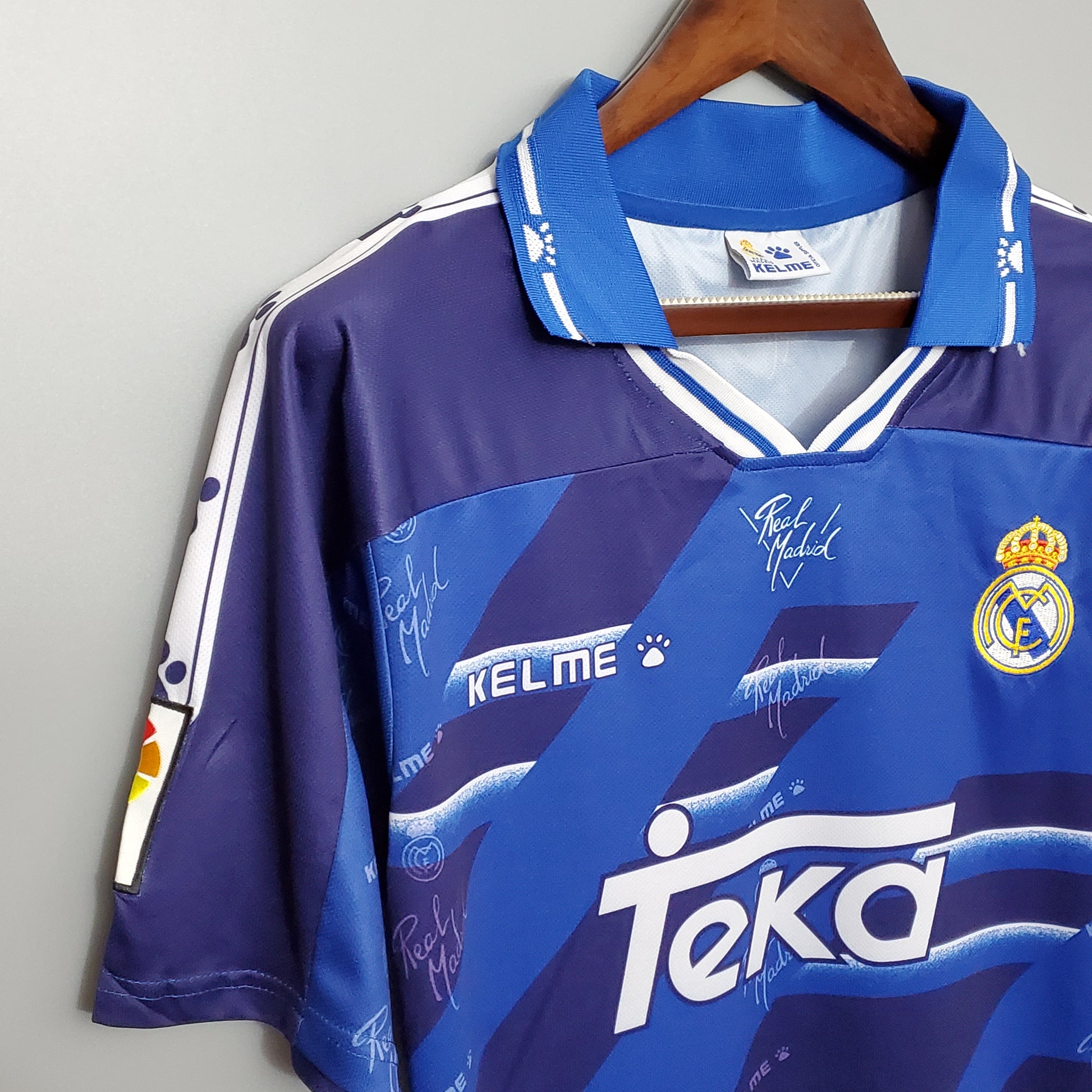 Retro Football Classics Real Madrid 1994 - 96 Away Jersey