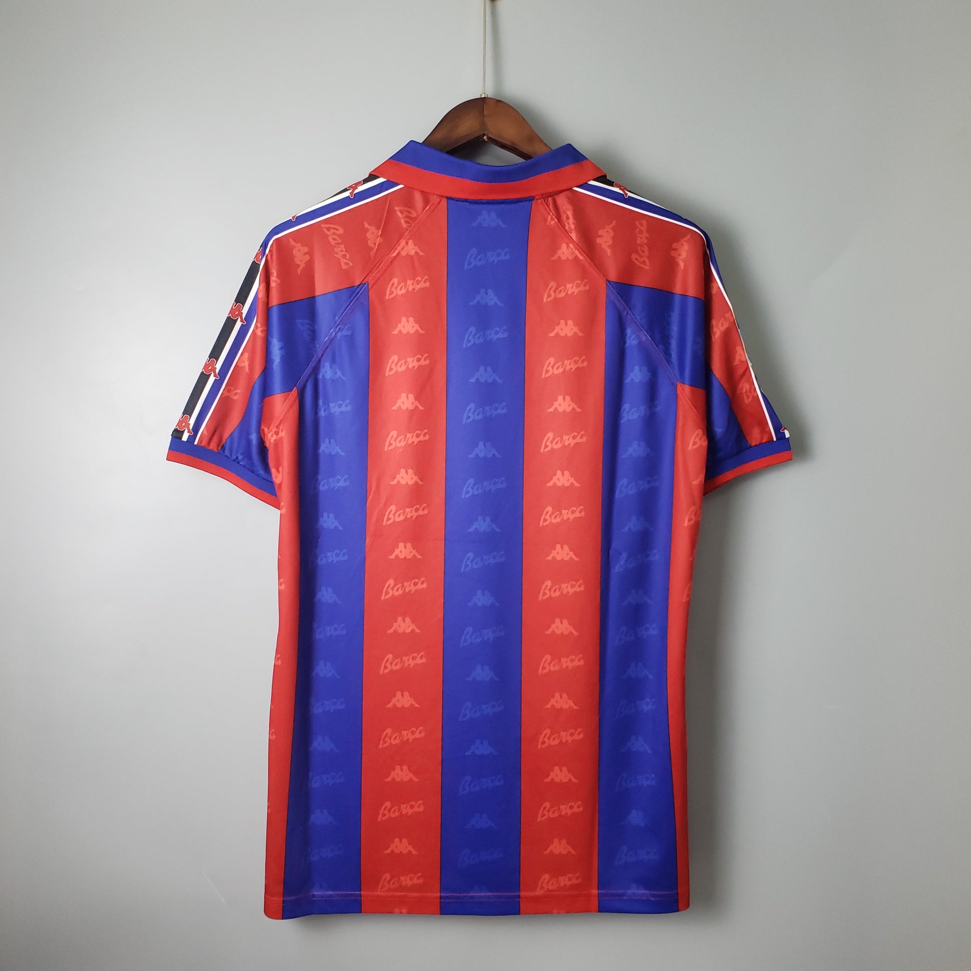 Retro Football Classics FC Barcelona 96/97 Home Jersey