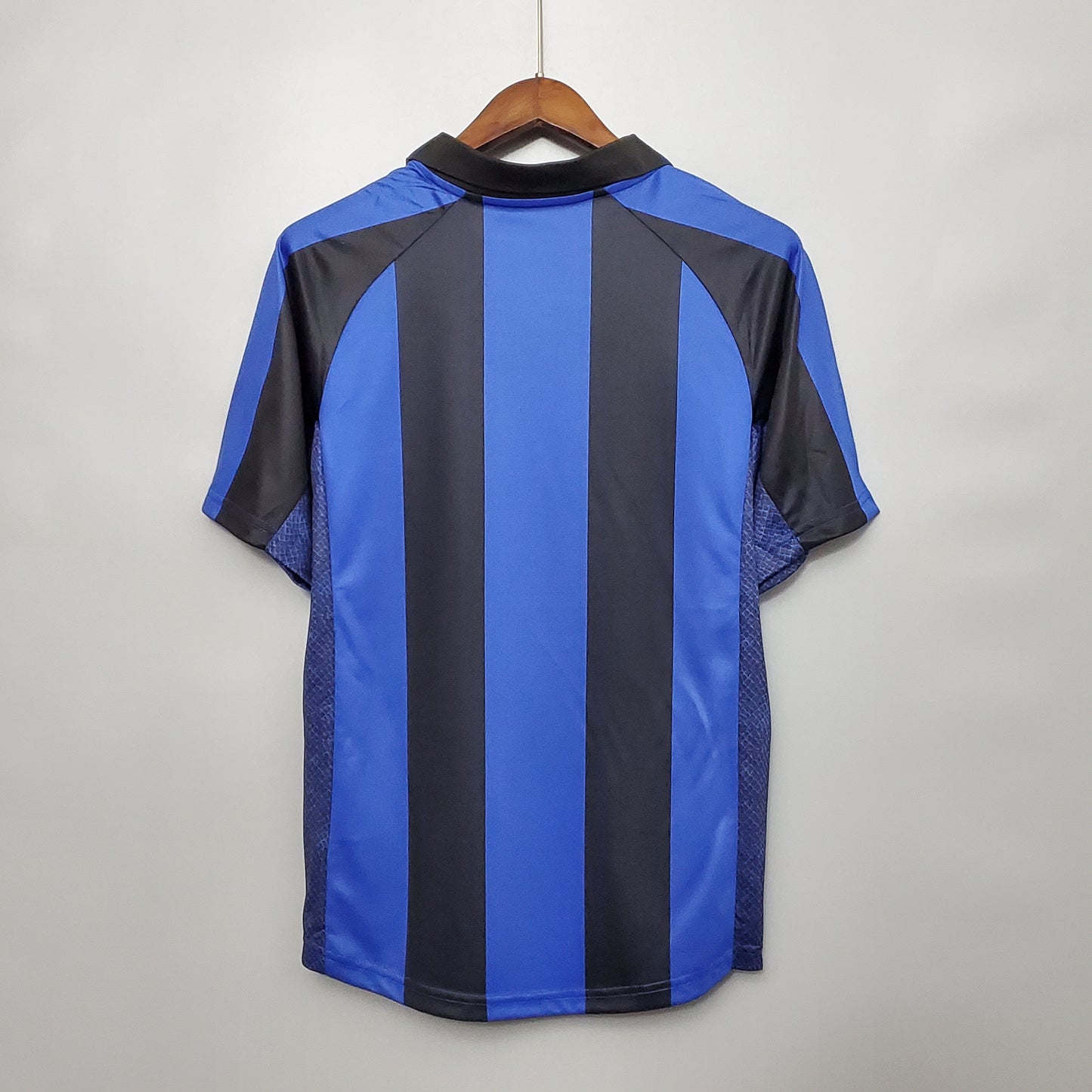 Inter Milan 01/02 Home Jersey