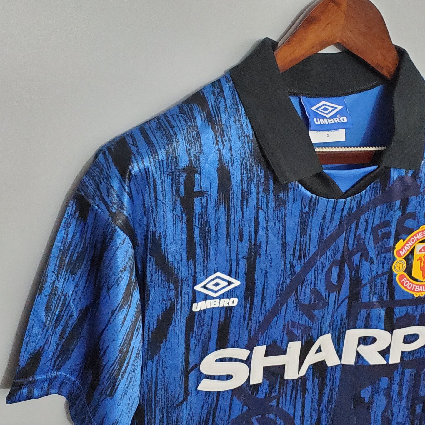 Manchester United 1992 - 1993 Away Jersey