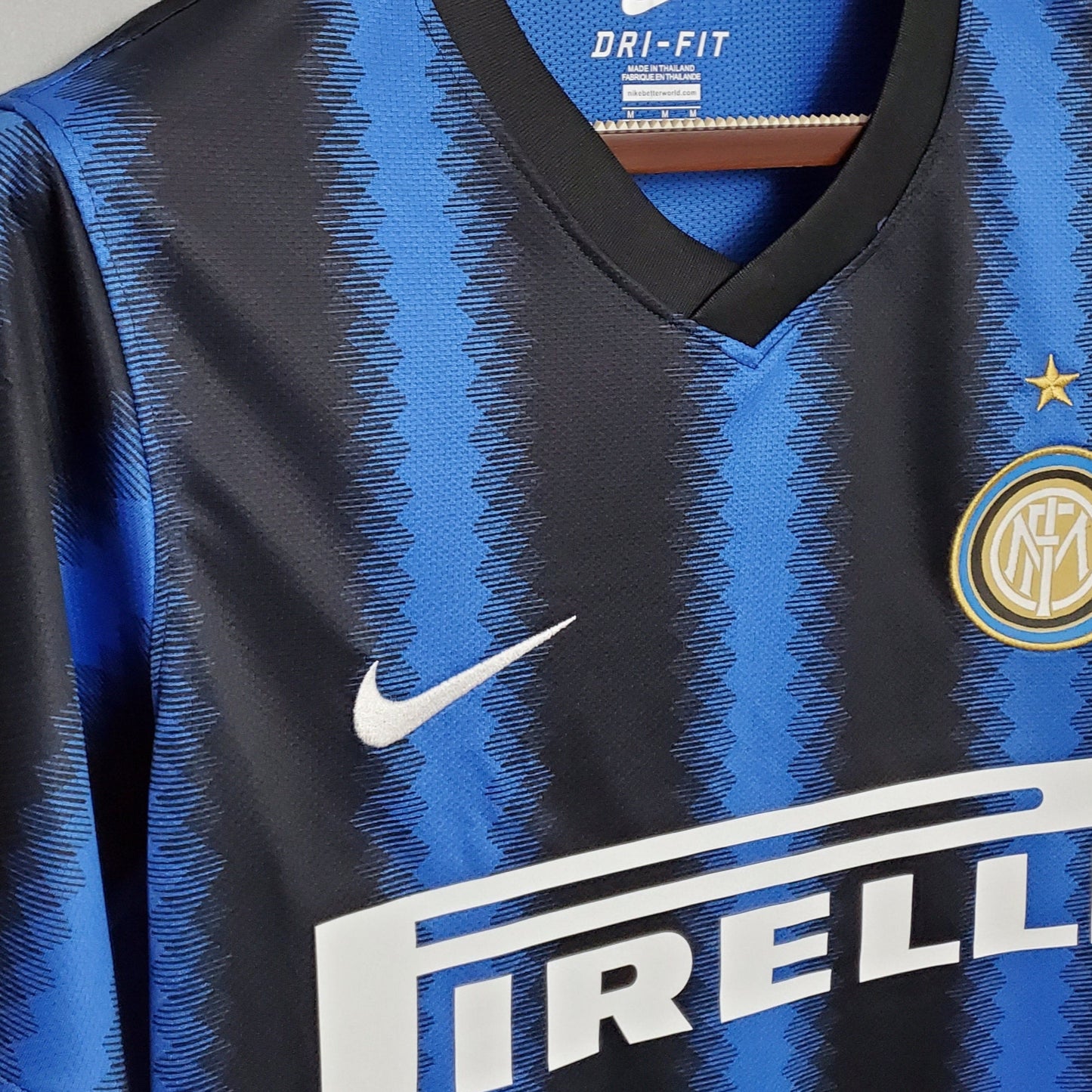 Inter Milan 10/11 Long Sleeve Jersey