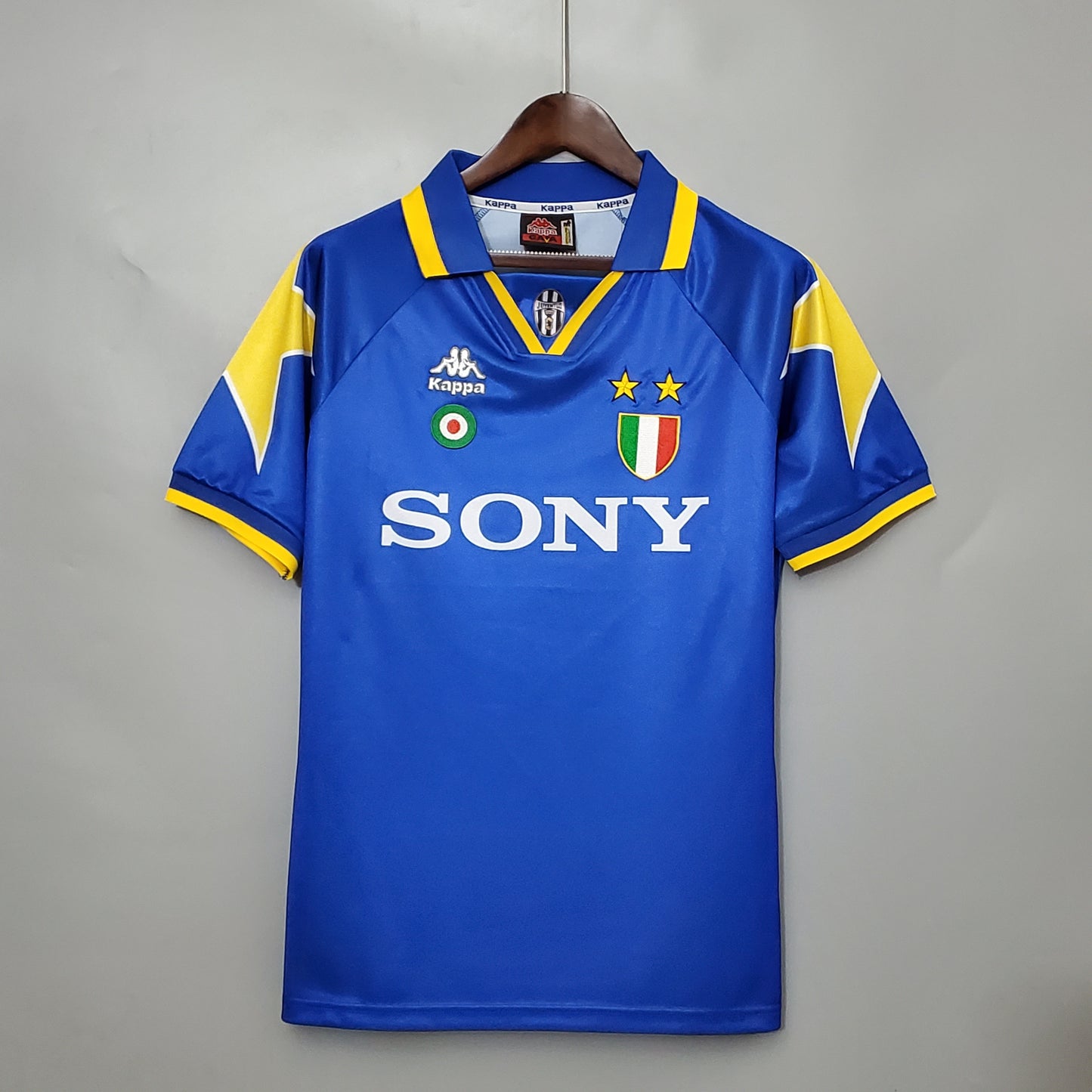 Juventus 1995 - 1997 Away Jersey