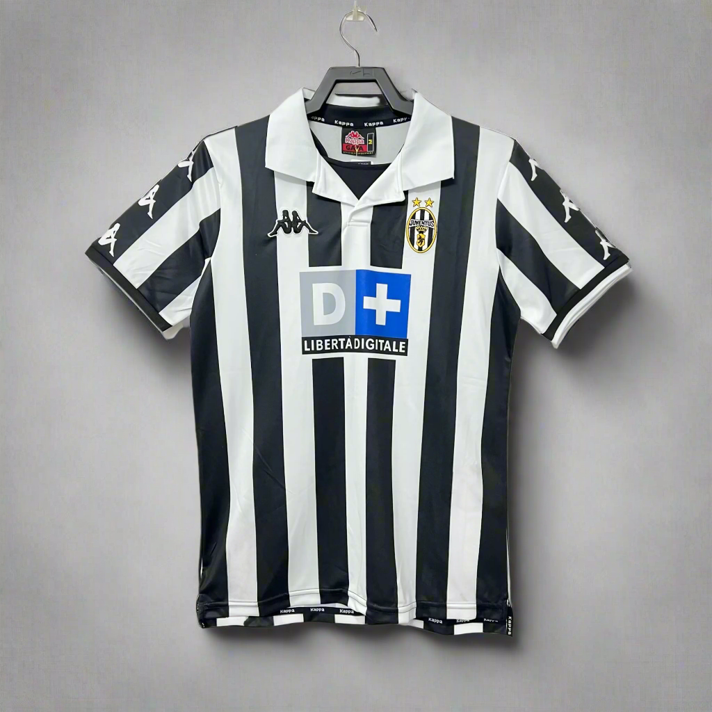 Juventus 99/00 Home Jersey