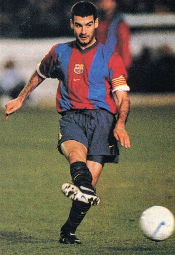 FC Barcelona 98/99 Home Jersey