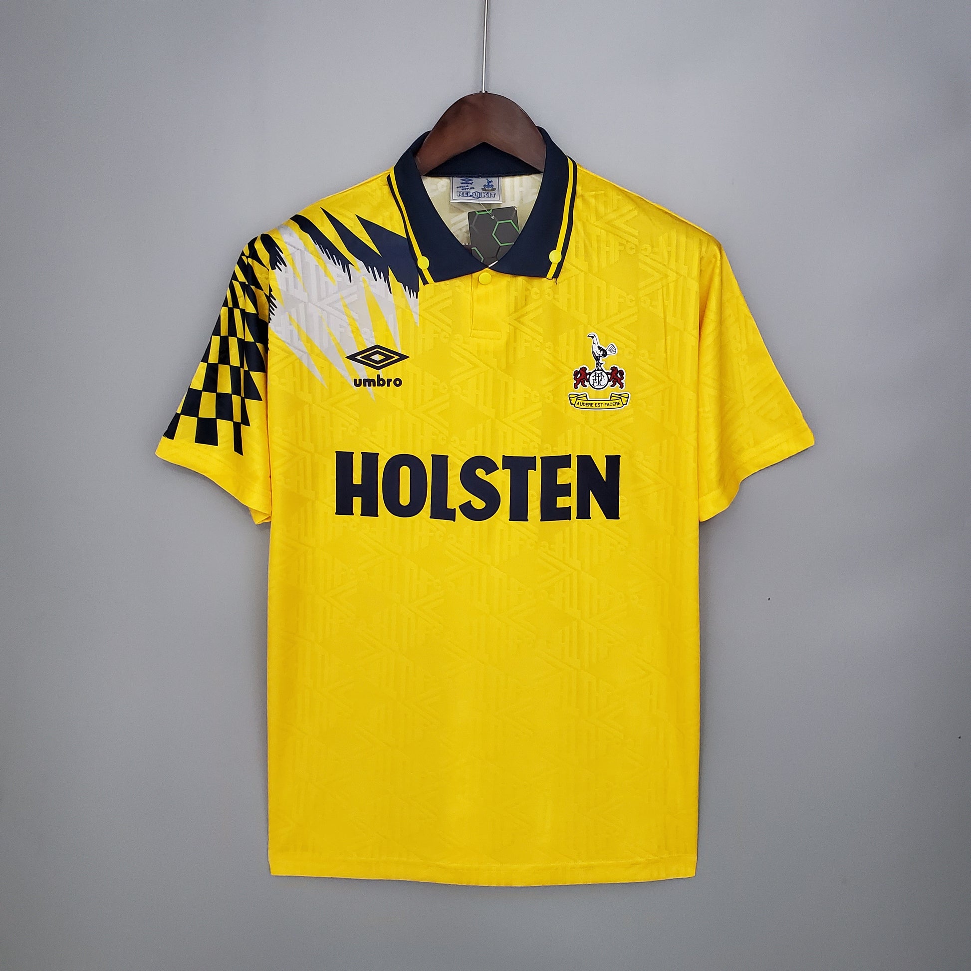 Retro Football Classics Tottenham Hotspurs 92 - 94 Third Away Away Jersey